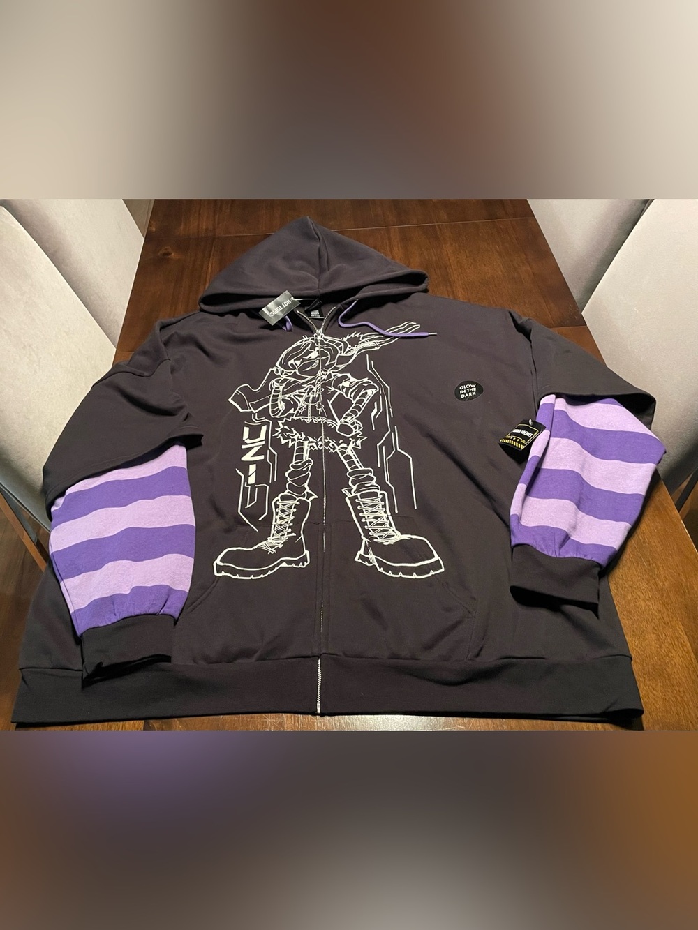 Hot Topic NWT Murder Drones Uzi Glow in Dark Zip Hoodie 5XL Punk Comic-Con
